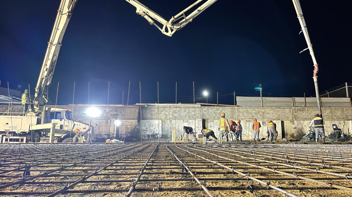 Colaboración en proceso de trabajo de obra civil para nave industrial en proceso de construcción